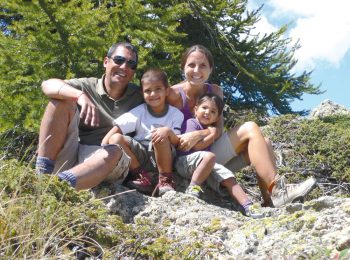 Due mondi, una famiglia