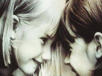 La rivalità tra fratelli non è per forza negativa. Anzi, aiuta a crescere