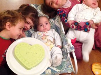 Cinque figli in cinque anni