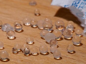 Silica gel
