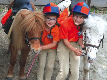 Con i pony in collina