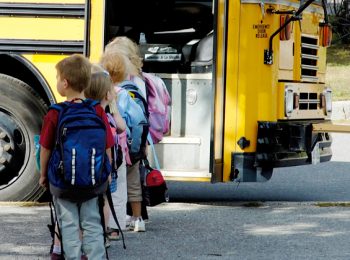 La schiena va a scuola