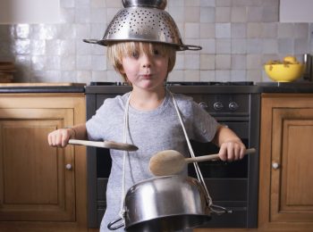 Bambini rumorosi in condominio: le cose da sapere