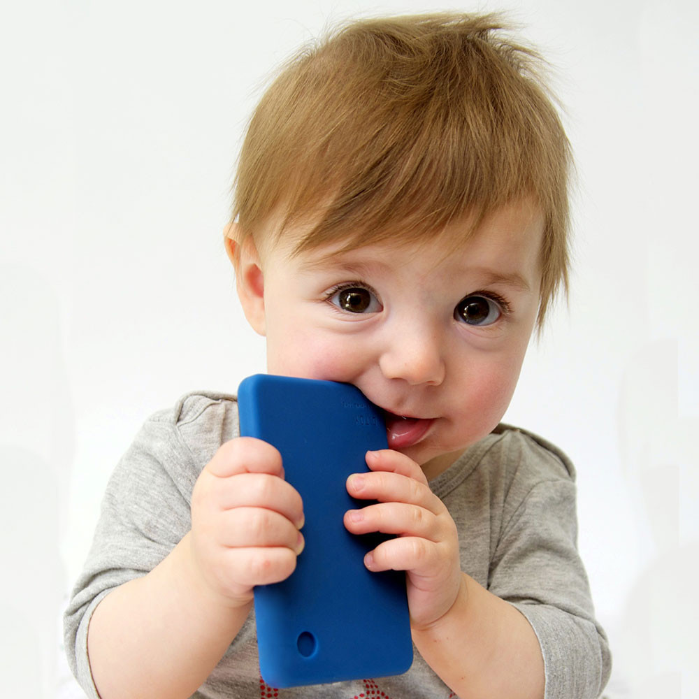 "Mamma, papà, voglio il telefonino". Esiste il momento giusto?