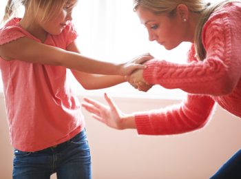 La sculacciata è educativa?