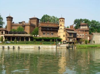Il lupo mangiafrutta arriva al Borgo Medievale