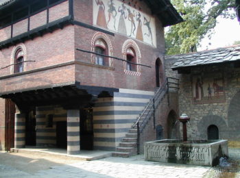 Quanti modi esistono per ritrarre il borgo medievale!