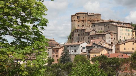 La Valmarecchia, un territorio che sembra uscito dal Medioevo