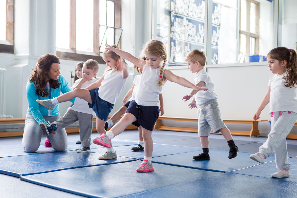 L’assicurazione scolastica: cosa copre?