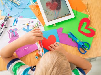 Idee smart per conservare i lavoretti dei bambini