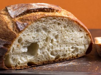 Tra farina e racconti: il pane