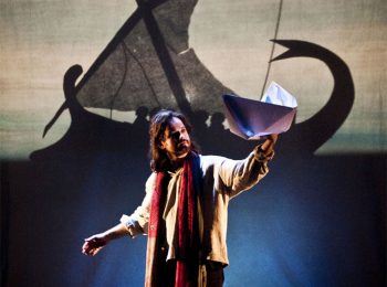 Canto la storia dell’astuto Ulisse