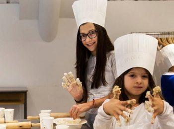 In cucina con la mamma