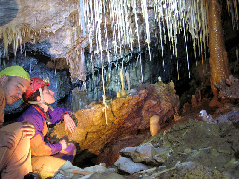 GG scopriamo le grotte piu belle con i bambini1