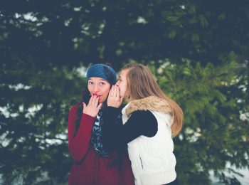I contraccettivi spiegati ai ragazzi: l’ostetrica a scuola