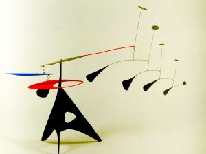 GG sculture calder