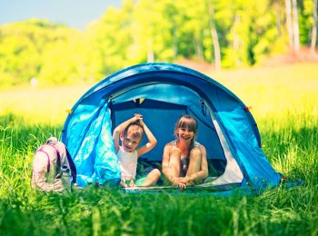 In tenda con i bambini: i consigli di GG per una vacanza indimenticabile