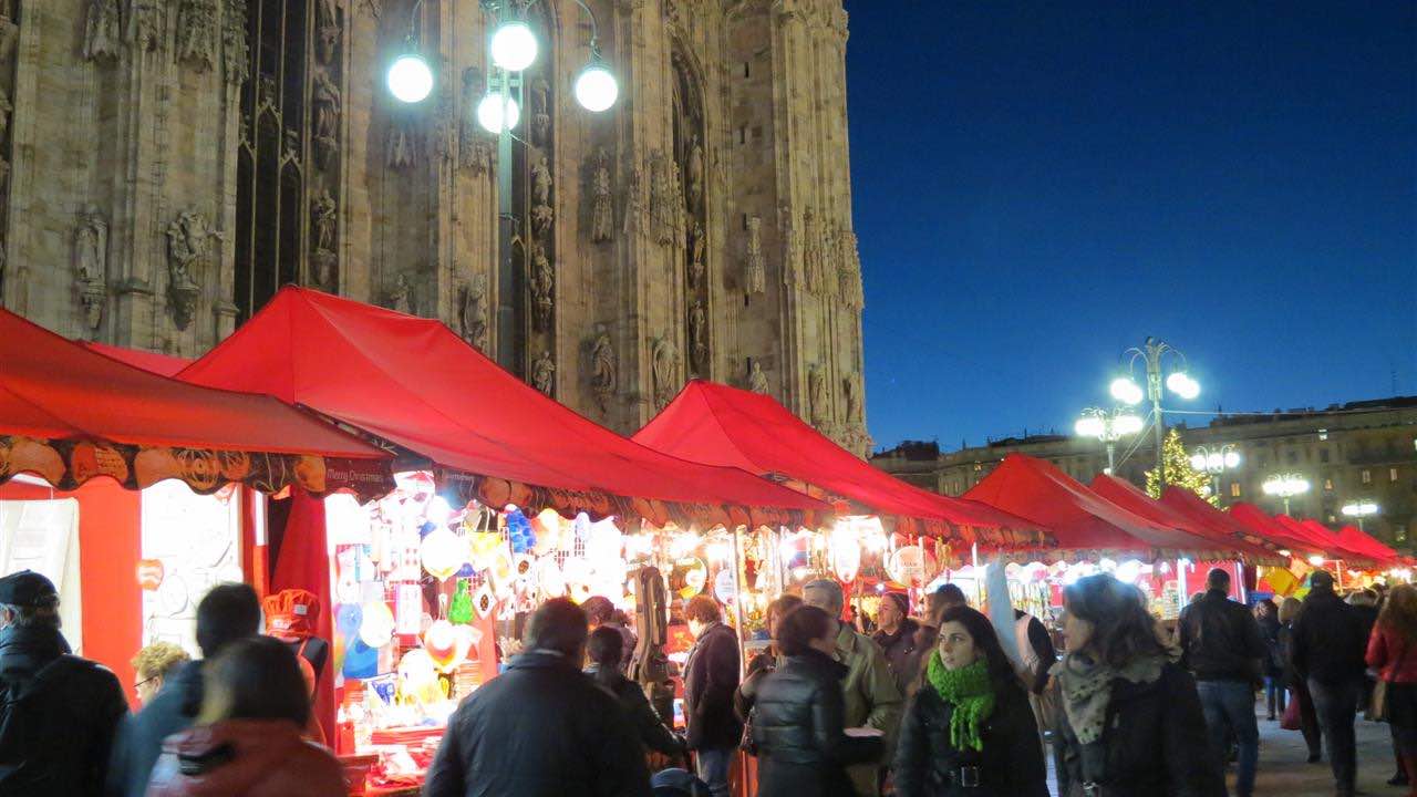 GG mercatini di natale piazza duomo milano