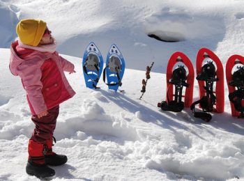 A Ceresole Reale la ciaspolata family di Naturalp
