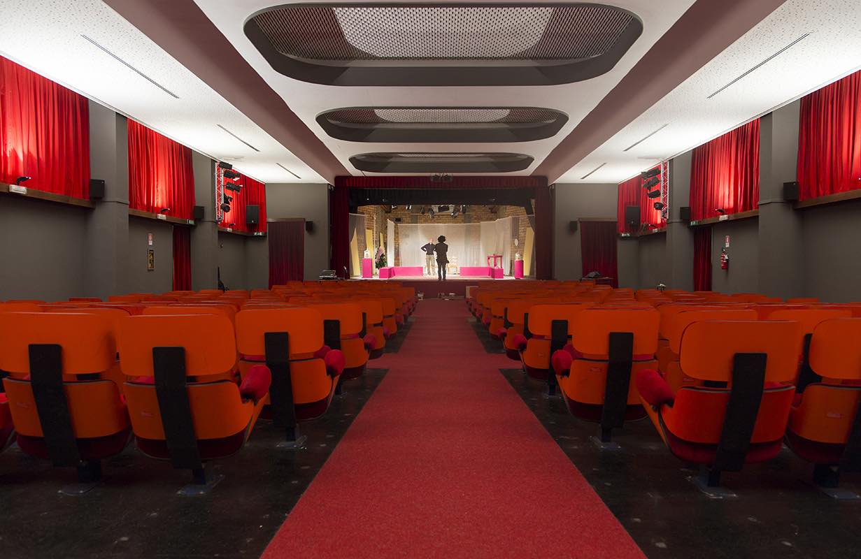 GG cinema teatro delfino milano