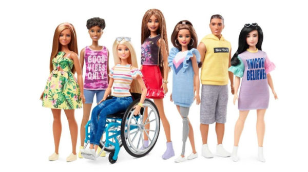 Arriva la Barbie su sedia a rotelle e con le protesi