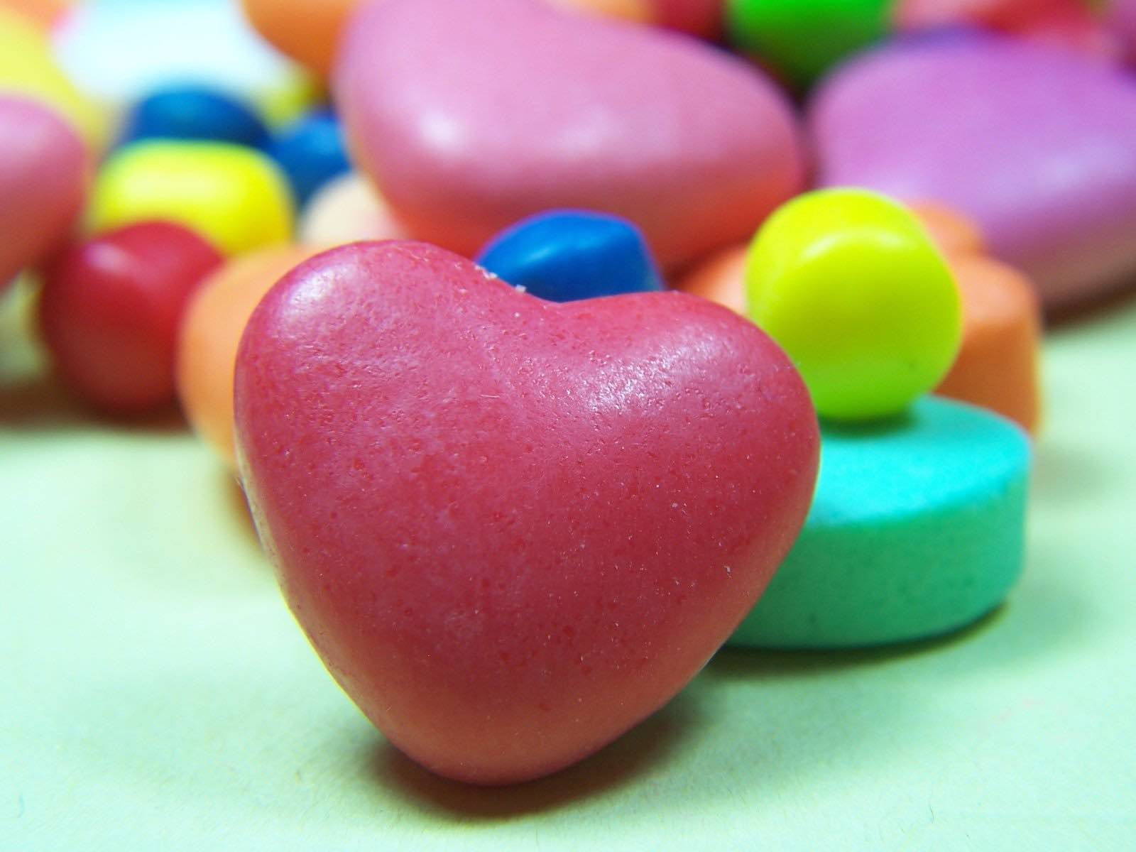 Munlab a marzo, tra caramelle e colori