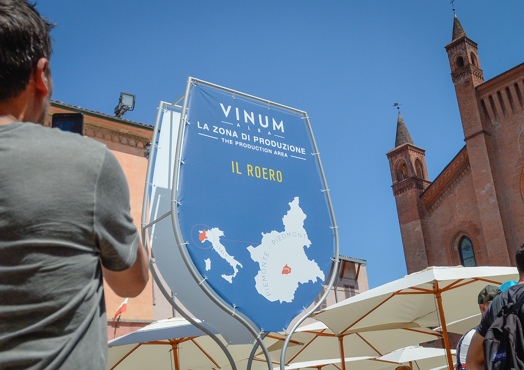 Ad Alba Vinum Bimbi, il lato B(aby) della più grande enoteca a cielo aperto d’Italia