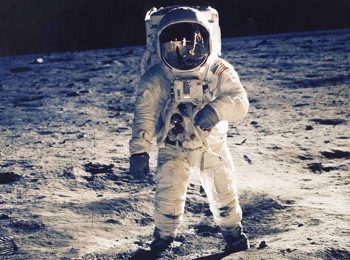 Mi portate sulla Luna?