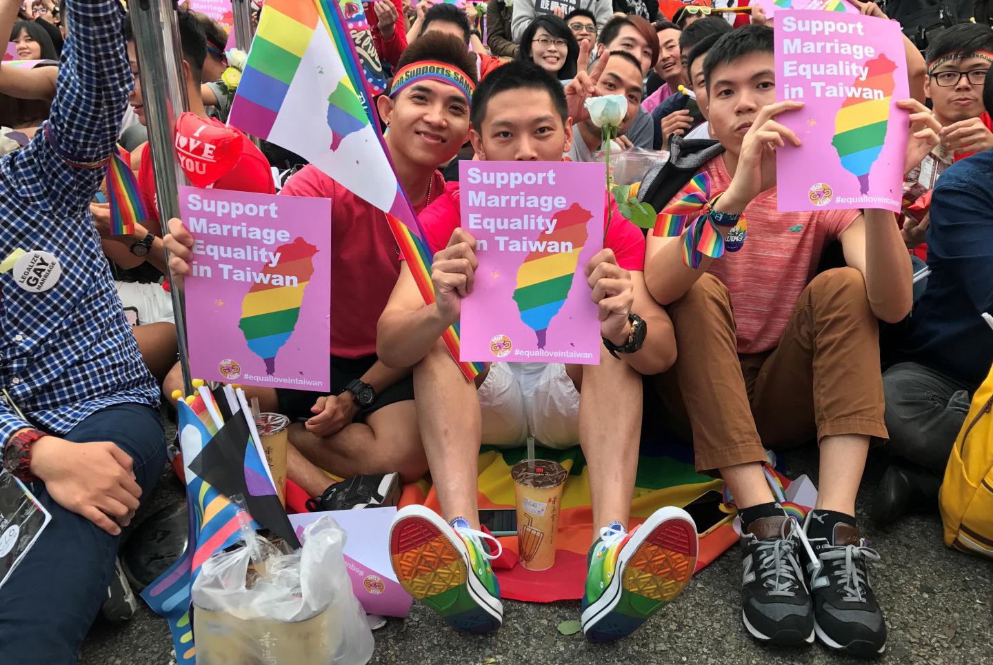 Taiwan legalizza i matrimoni omosessuali: il primo Paese in Asia