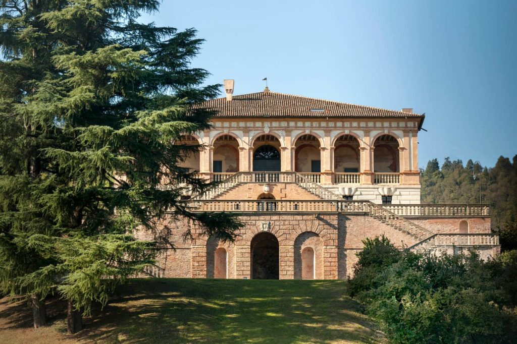 Villa dei vescovi