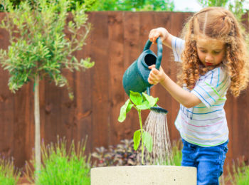 Cinque abitudini per insegnare ai bambini il risparmio dell’acqua