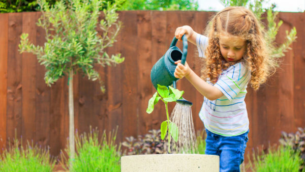 Cinque abitudini per insegnare ai bambini il risparmio dell'acqua