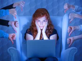 Non è uno scherzo, è cyberbullismo