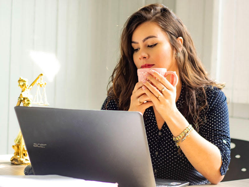 Mental load: il sovraccarico psicologico che distrae dal lavoro