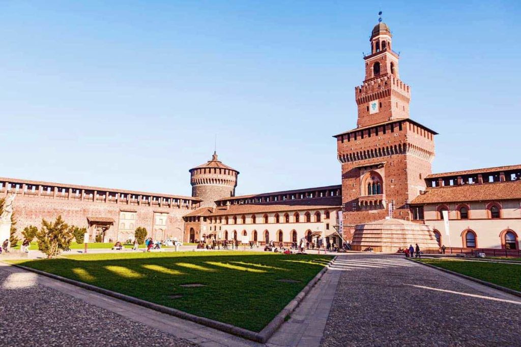 GG castello sforzesco a marzo1