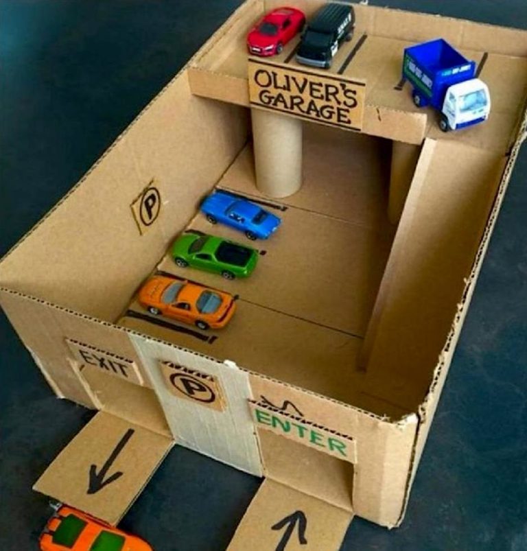 Costruire un garage e altri giochi con scatole di cartone GG Giovani Genitori