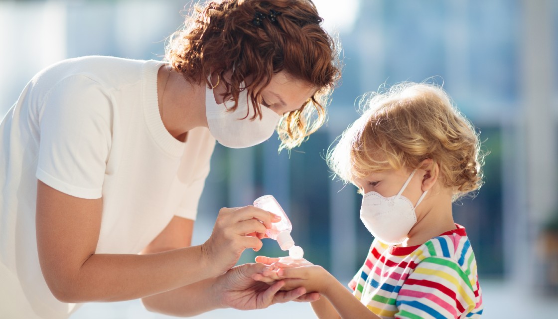 Family Time: la mascherina per i bimbi e la pasta modellina