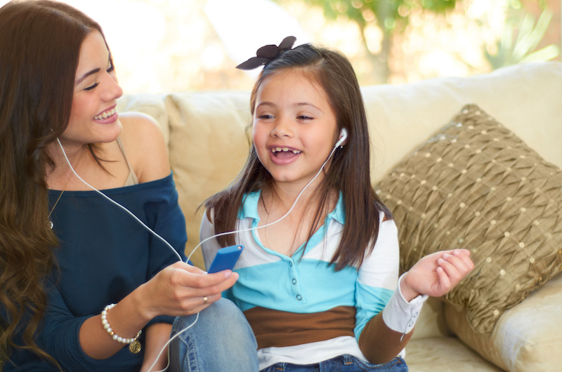 Babysitter minorenne: si può?