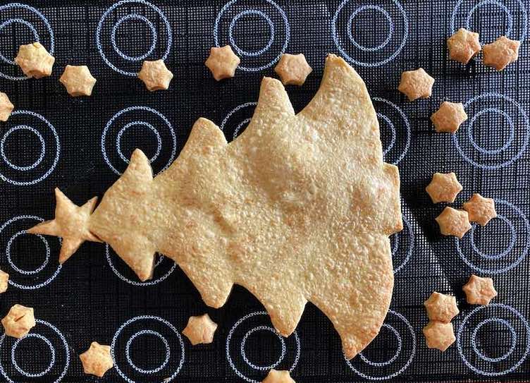 L'albero con frolla parmigiano, una ricetta di Natale