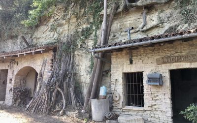 Le Case Grotta di Mombarone