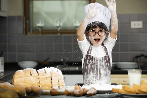 Piccoli ai fornelli: i corsi di cucina per bambini a Torino