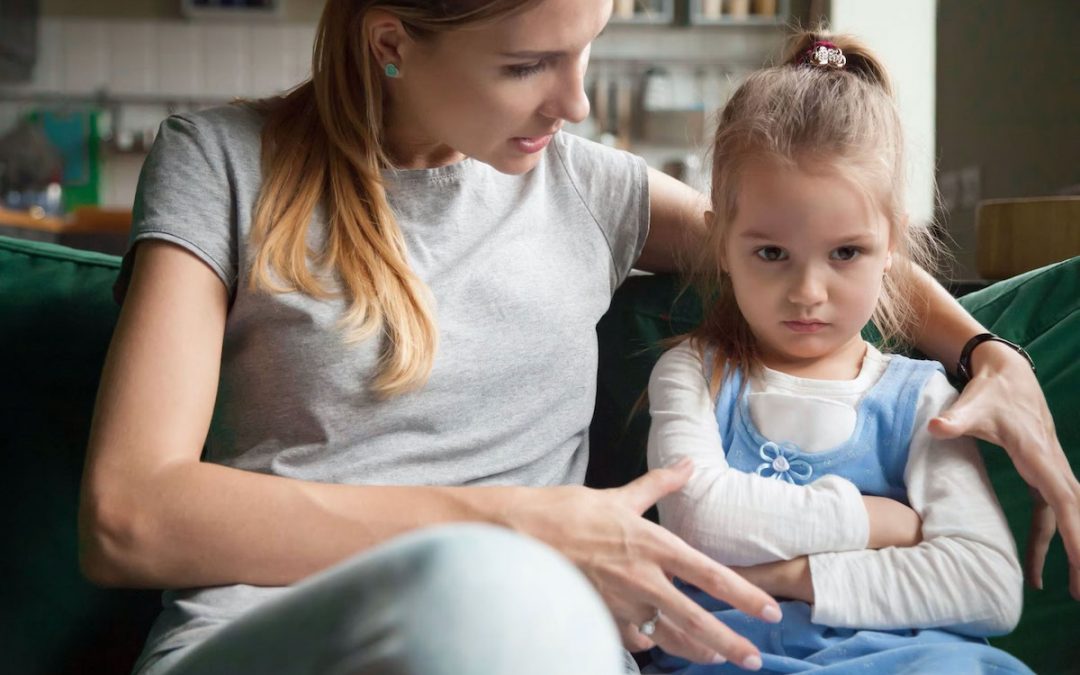 Bambini silenziosi: cos’è e come si affronta il mutismo selettivo