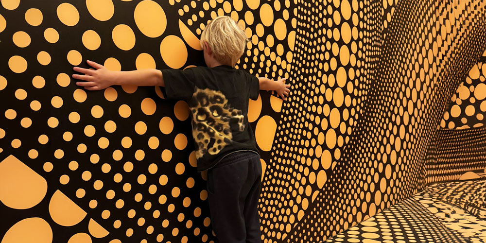 Yayoi Kusama allo Stedelijk di Amsterdam